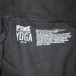 Light black leggings from pink